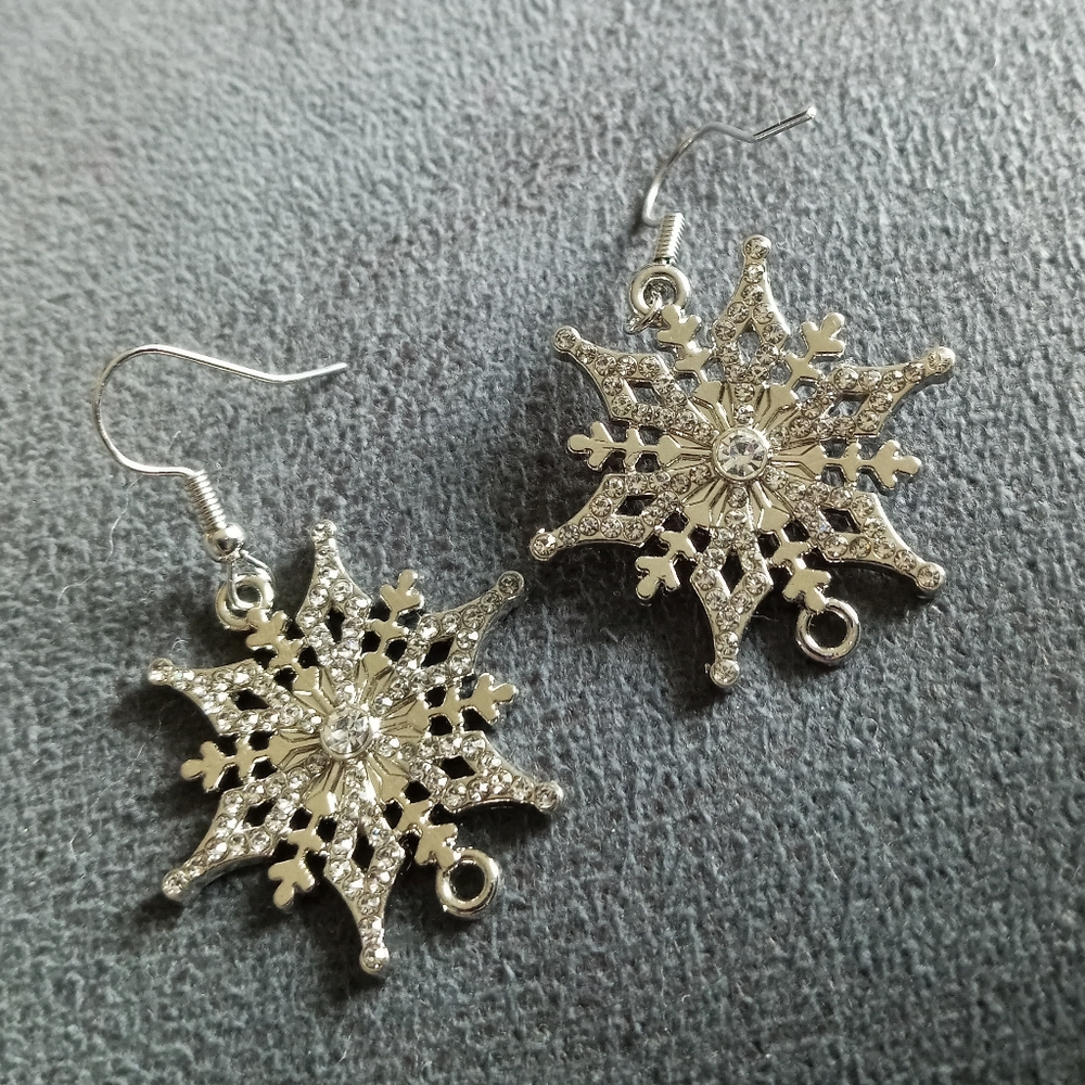 Hand Crafted STERLING SILVER snowflake crystal statement earrings